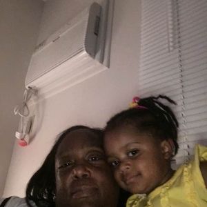 Meet your Posher, Evelyn